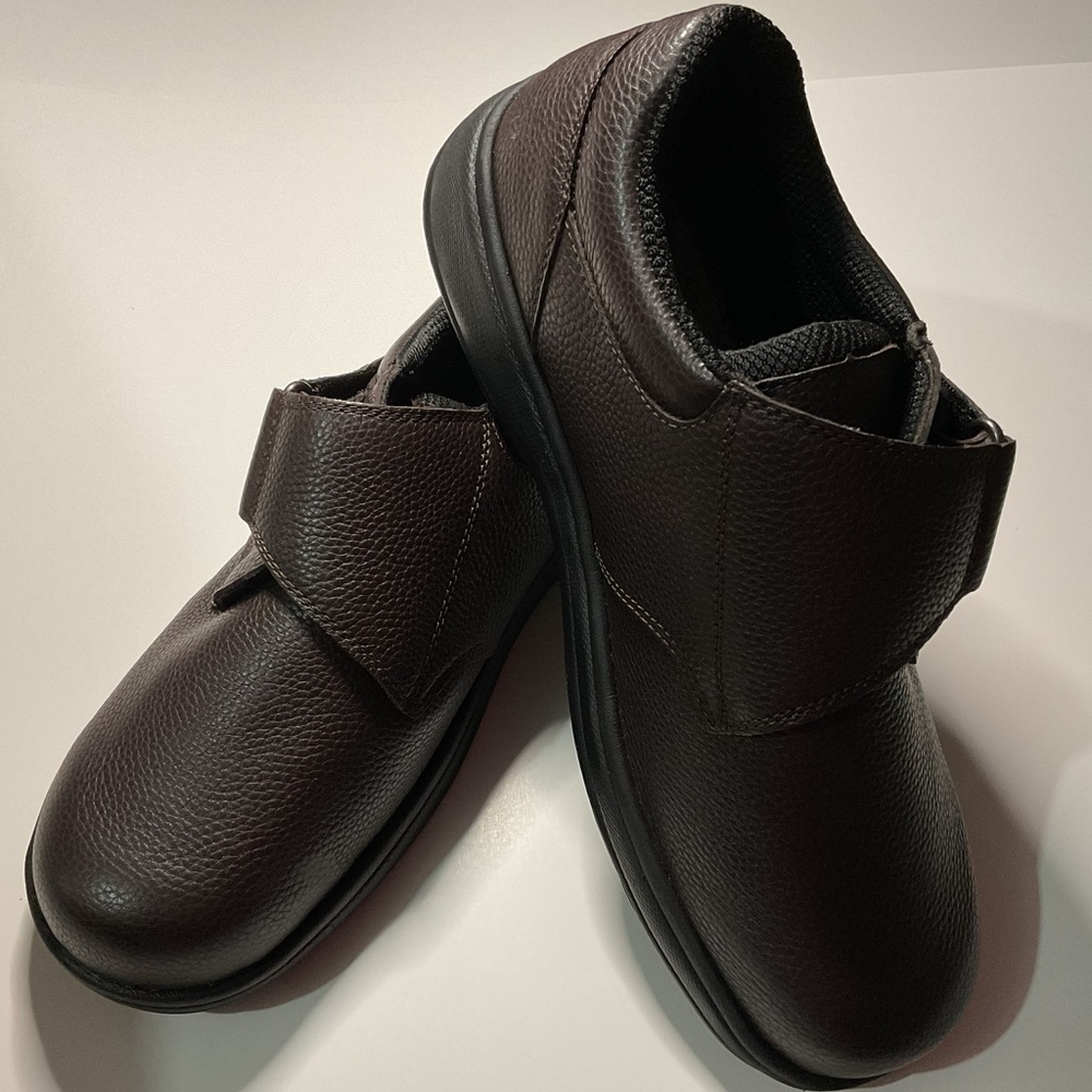 Ortho Foot brown shoes size 11